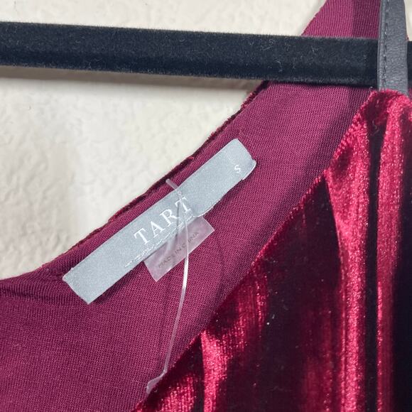 Tart Collection Size Small Maren Cami Pleated Accordion Top Deep Red Sleeveless - Picture 4 of 8